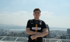 Fenerbahçe Espor'dan Ayrılan Padisah, Galatasaray Espor'a Transfer Oldu!